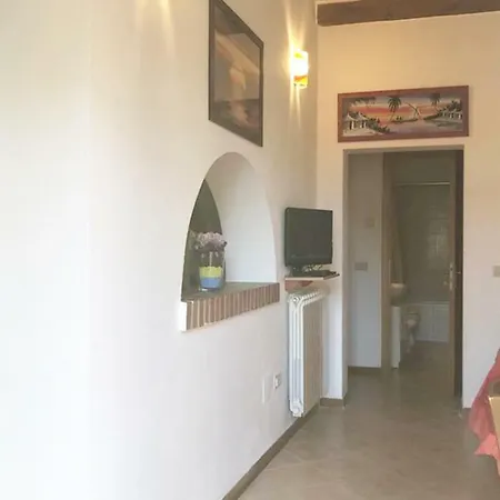 Apartment La Casina S & M *